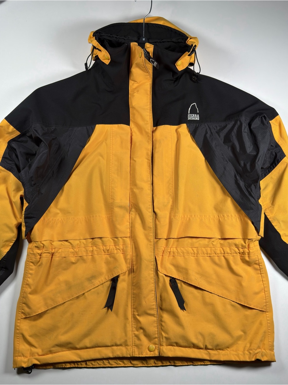 Vintage Sierra Designs Women's Yellow & Black Insulated Outdoor Gore-tex Jacket